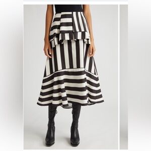 WORN ONCE Farm Rio skirt